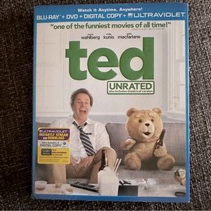 Ted Unrated Blu-Ray + DVD + Digital Copy + Ultraviolet